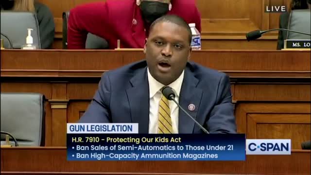 Gun Grabbing Congressman Given Stark Warning