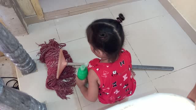 3 YEAR OLD MOP THE FLOOR || SHE'S MAD