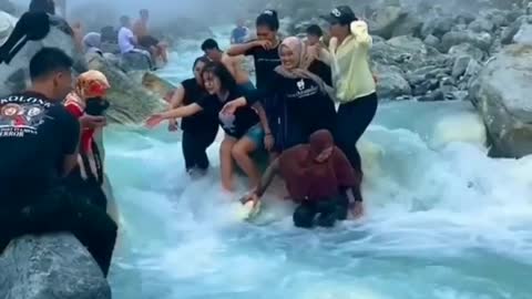 Wew rame guys 😀 Kalian udah kesini belom