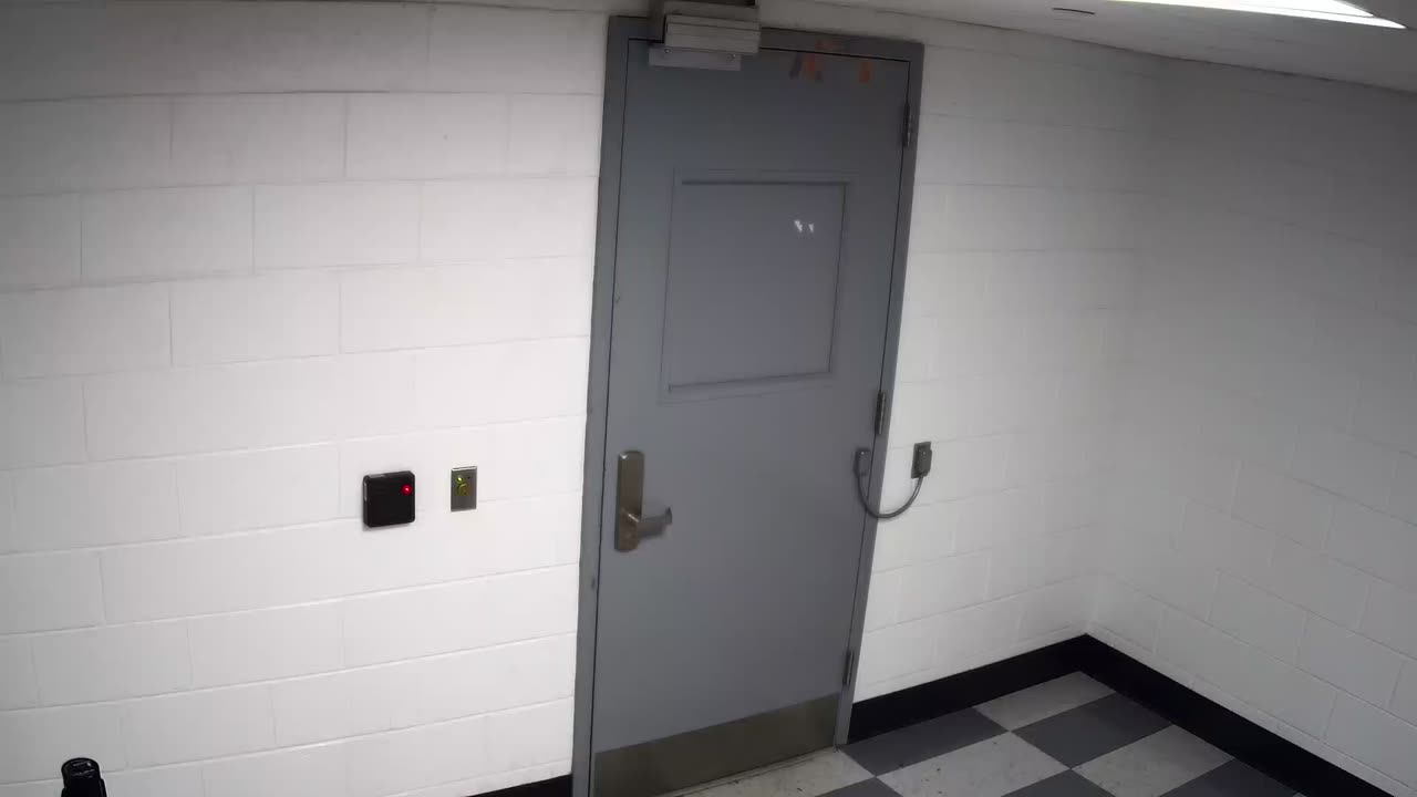 6147RHOBG3G301BExitSecuredSide_2021-01-06_23h20min03s447ms.mp4