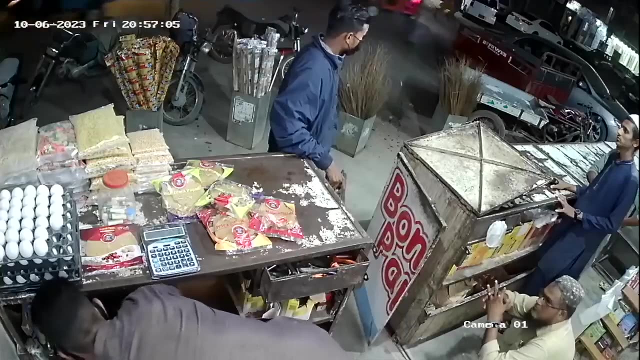 Robbery shop in Pakistan