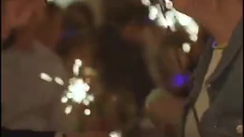 Newly_Married_Couple_Falls_While_Kissing_In_Front_Of_Guests_ BEAUTIFUL AMAZING SCENE