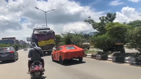 Guy Converts Suzuki into Sports Car