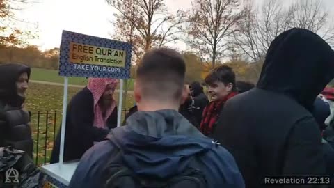 Speakers Corner -Funny Moment, Scraps (Siraj) Gets Angry With Junior's Brother T