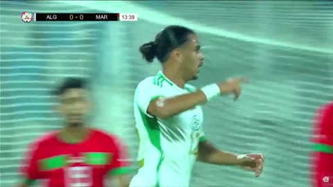 شاهد الهدف العالمي للمنتخب الجزائري للشباب في شباك المغرب