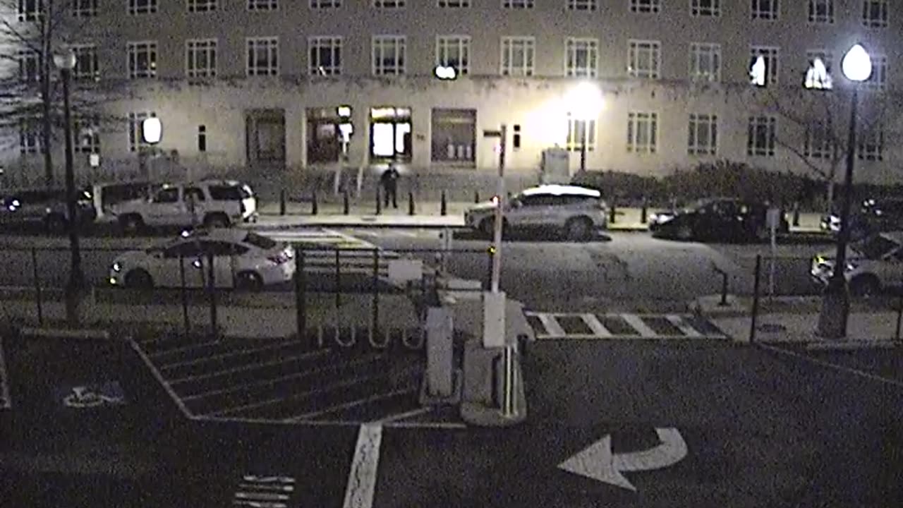 4406LOTS00Lot8-9West_2021-01-06_00h16min43s467ms.mp4