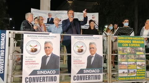 26.09.21 - Massafra TA: intervento di Roberto Nuzzo a supporto di un candidato Sindaco ANTISISTEMA