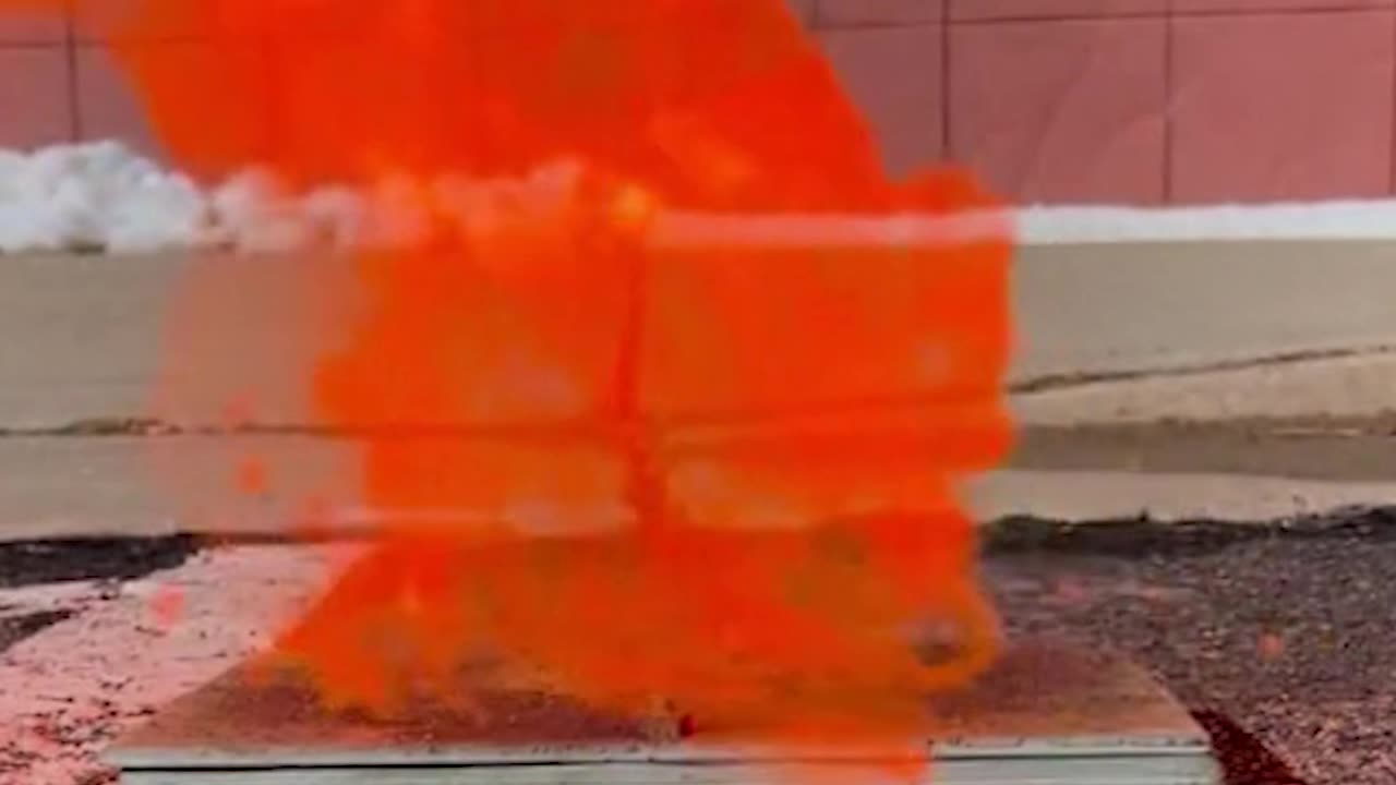 How Powder Explosions Turn Into Fireballs