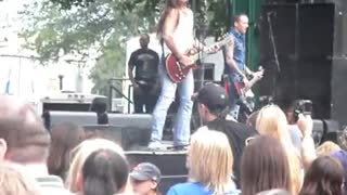 Jackyl Live Down on Me