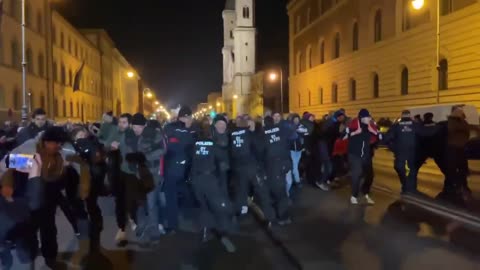 Thousands protest in Munich
