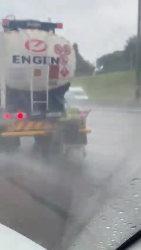 najeźdzca isslamski jadę do niemiec ;-)