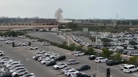 Missile impact in Ben Gurion airport