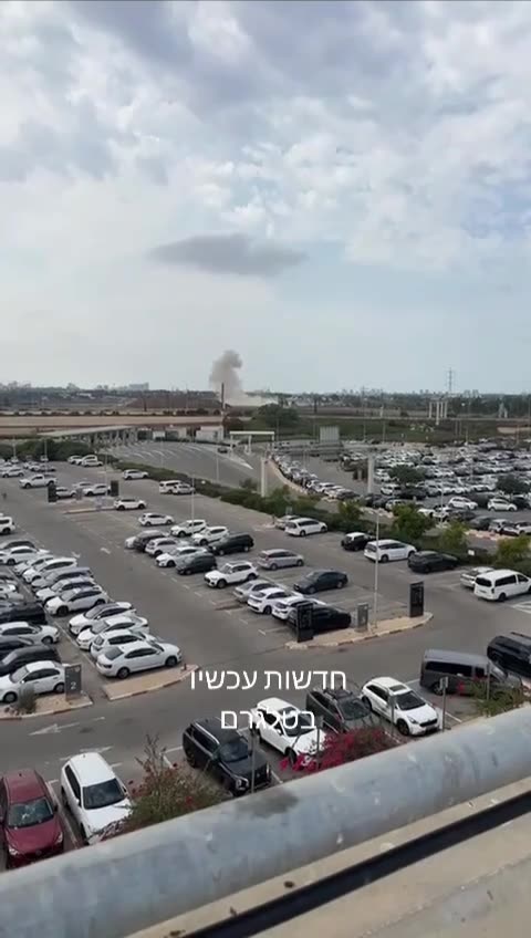 Missile impact in Ben Gurion airport