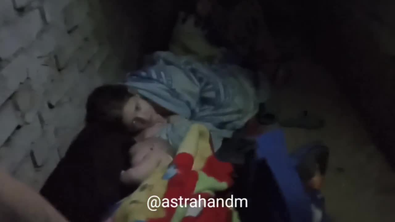 Donetsk. Children in the basement of a residential building