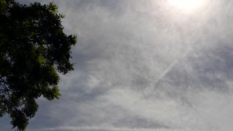 Chemtrailing - 6 chemtrails in minutes of each other prt 1