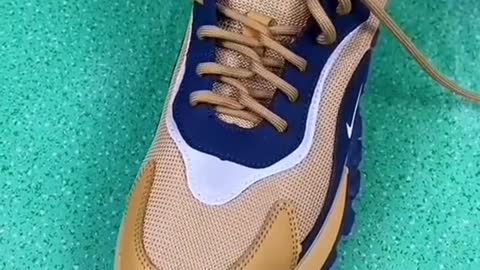 how to tie your shoe