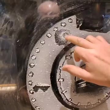 painting with snow spray graffiti polarexpress