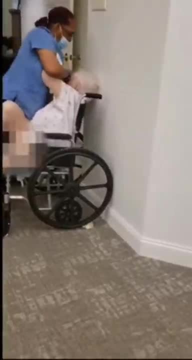 Im Altersheim, in the elderly home