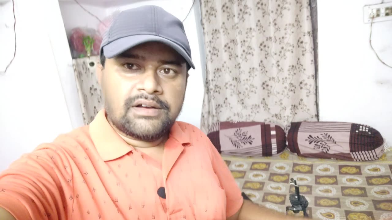 Mobail Tripods Kharidne Gaya😍