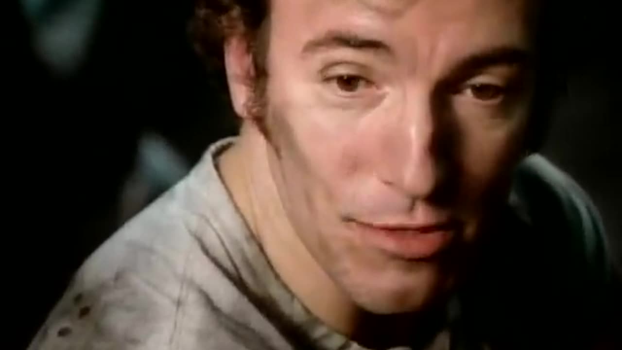 Bruce Springsteen - I'm On Fire (Official Video)