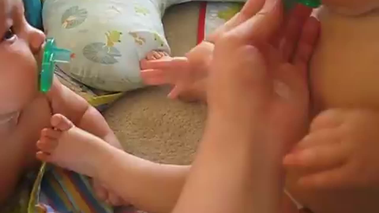 Baby Boy Meets Twins Girls And His Face Says It All