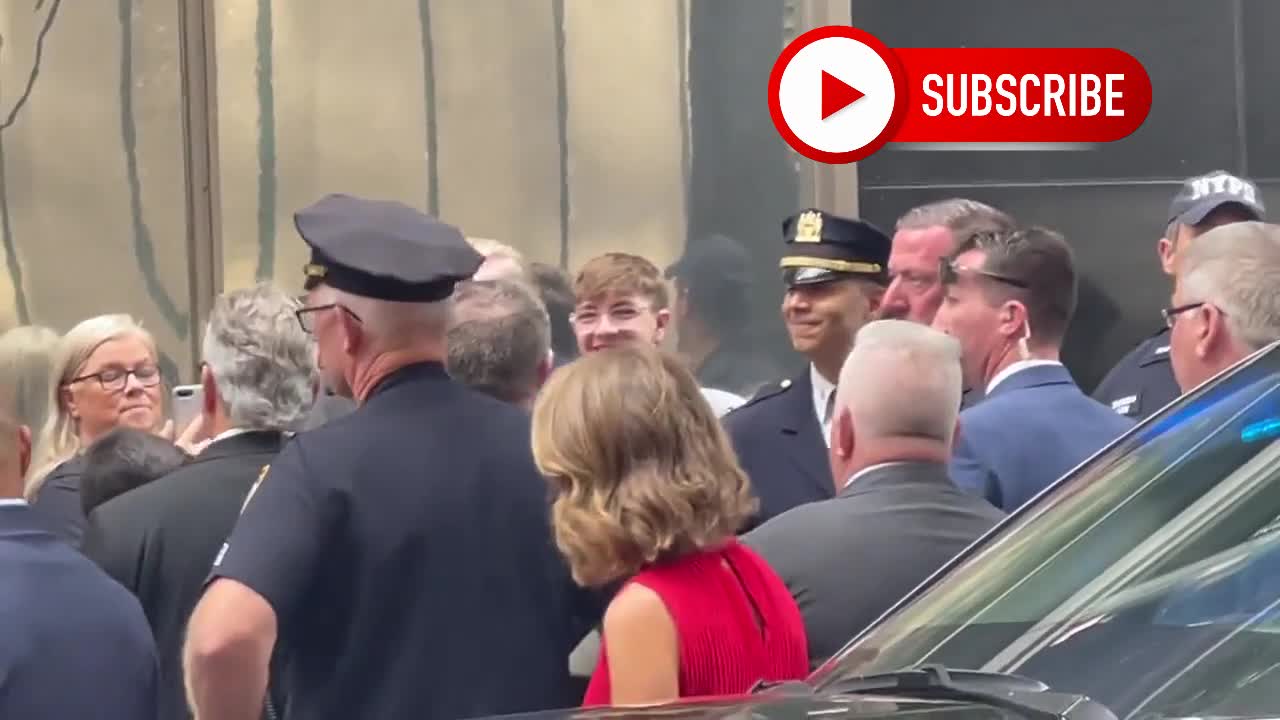 President Trump makes Surprise visit to the NYPD and FDNY on the 20th Anniversary of 9/11