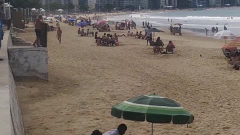 Praia de Guarapari na pandemia