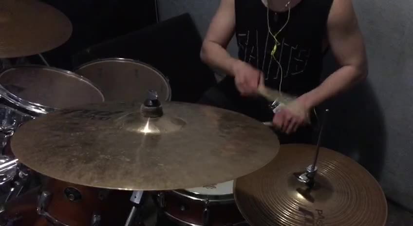 Play Drumming Magic Footage