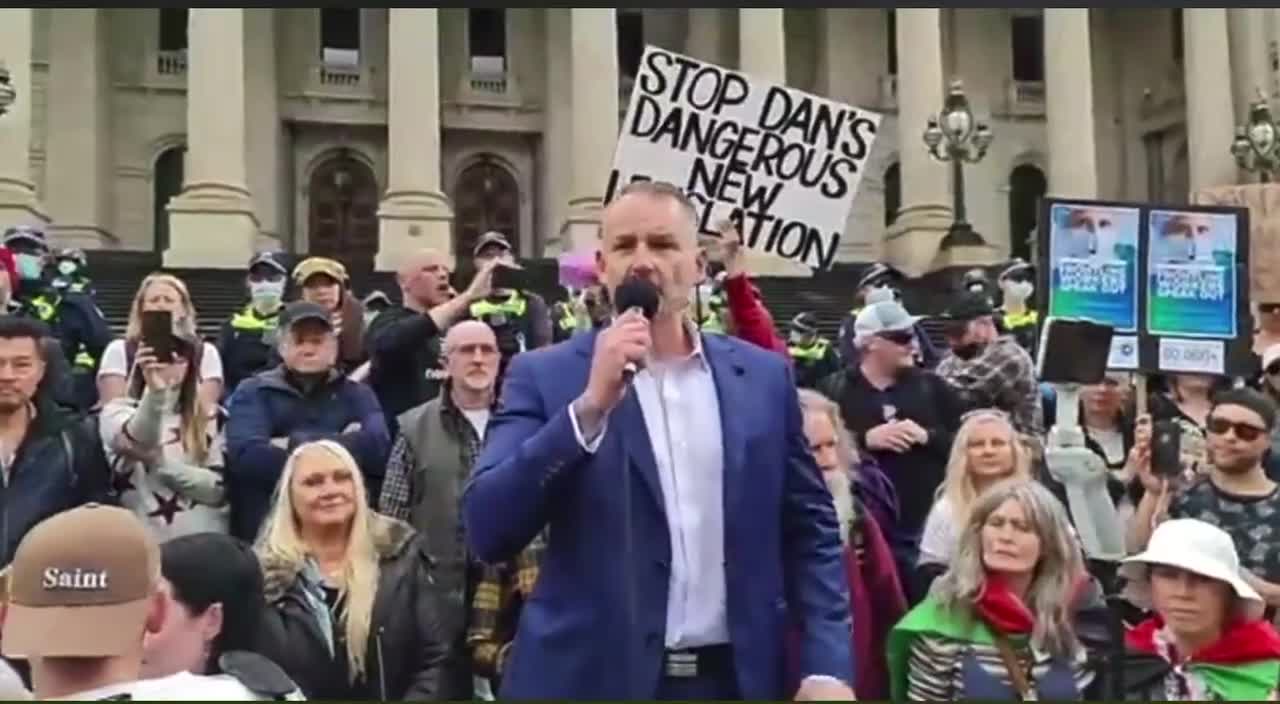 Brave Victorian (former) policeman speaks out