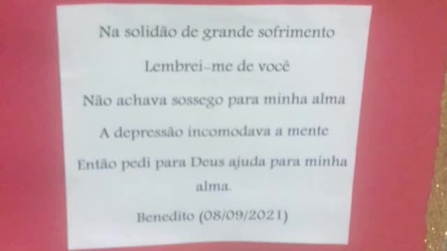 poesia o que brilha muito