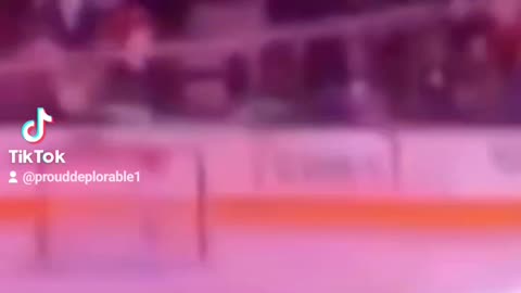 AMAZING MOMENT