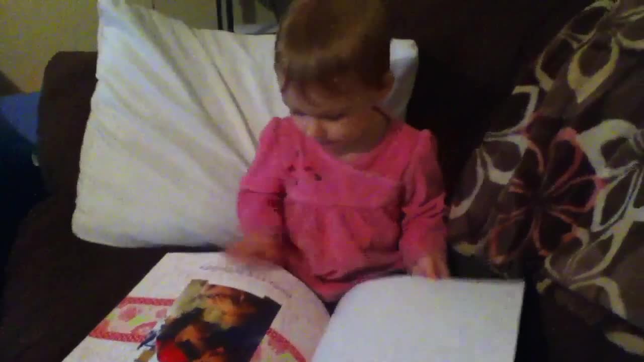 Emma reading pictures it is