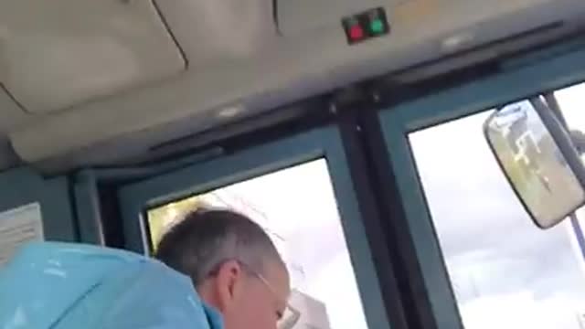 Bye Bye Driver _ ViralHog