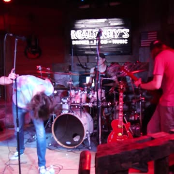 Broken Arrow sings Iron Man by Ozzie Osborn at Maloney's