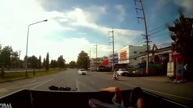 crazy bike accident dash cam