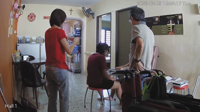 hallfront day n night 20220809