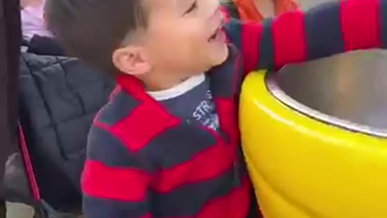 Funny gute baby playing