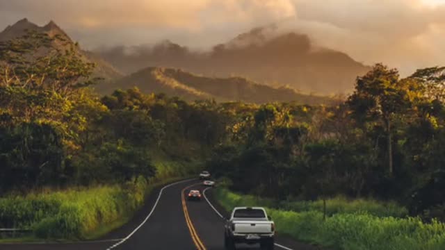 This is the most exotic state in the US and the only one made up completely of islands