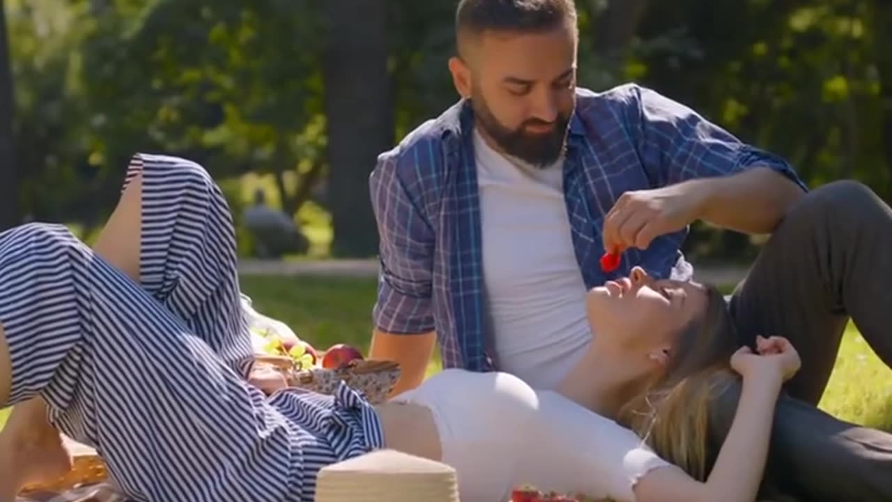 7 things a woman should never do for a man.