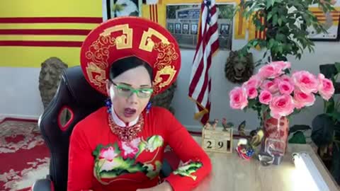 🔥Lisa Pham Khai Dân Trí Ngày 29_12_2020