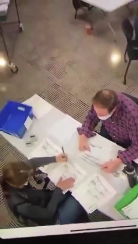 Delaware County PA 2020 Elections: Filling Out Ballots