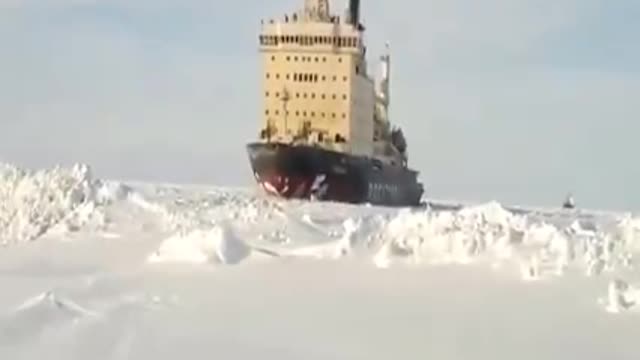 Biggest Ships Stuck in the Ice - Icebreaker to Rescue Trapped Ship.