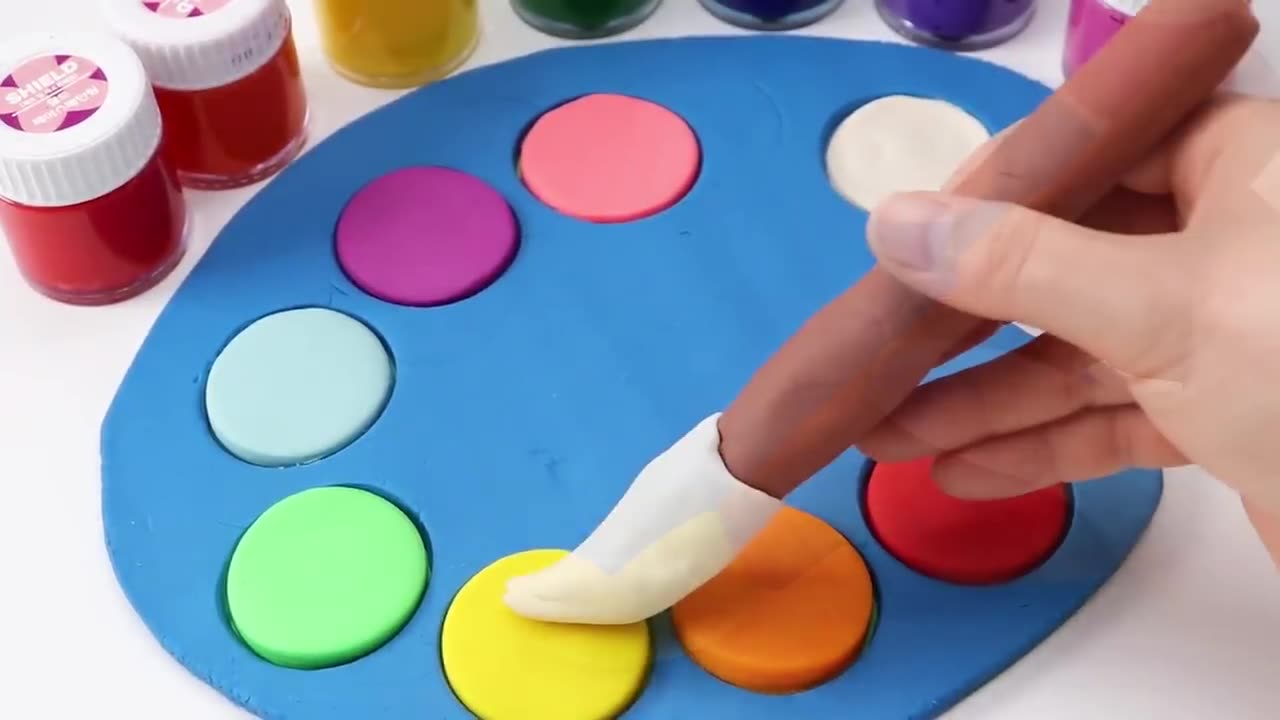 DIY How to Make Rainbow Art Palette and Color Brush with Play Doh