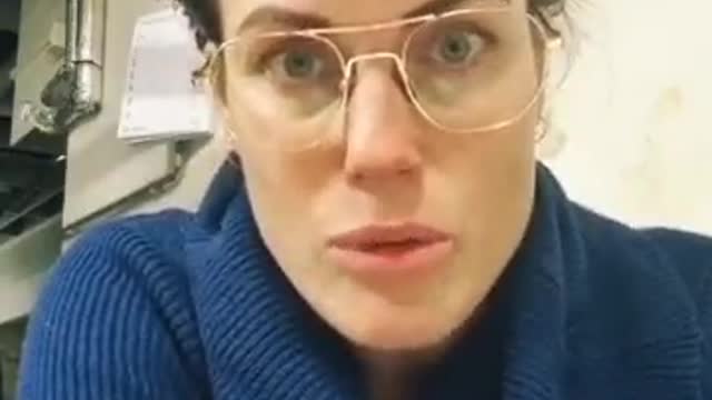 Ja wie kan het eigenlijk nog uitleggen. Ik denk antifa wel.