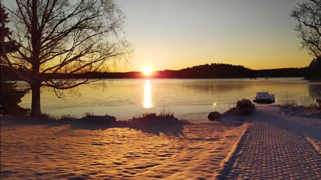 Sunshine On My Shoulders - John Denver