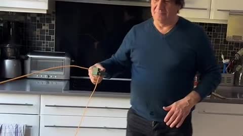 funny|prank|jokes|funny jokes|dad jokes|funny memes|funny video|fun|laughing|funny animal|knock