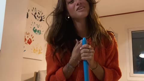 🎤 @Léa Lrnc #dilemma #tiktok #trend #music #funny #drole #pourtoi #foryou #france #trending #viral #