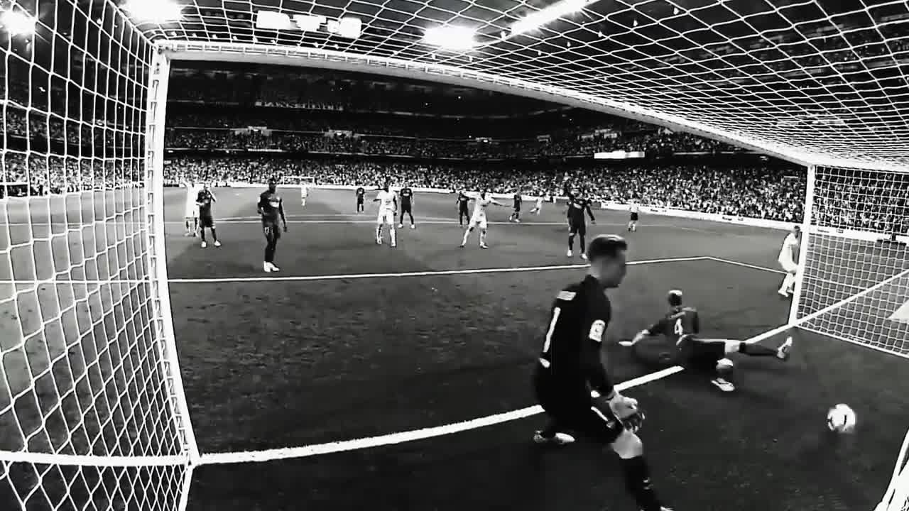 7 Times Messi Broke the NET