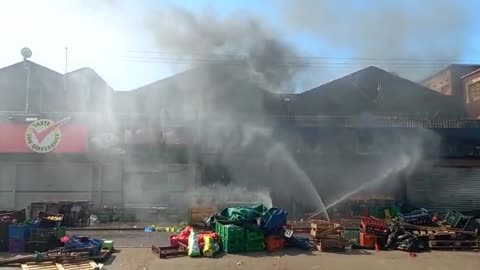 Fire at Cambridge store in Durban CBD 1