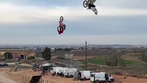 Bike Air stunts